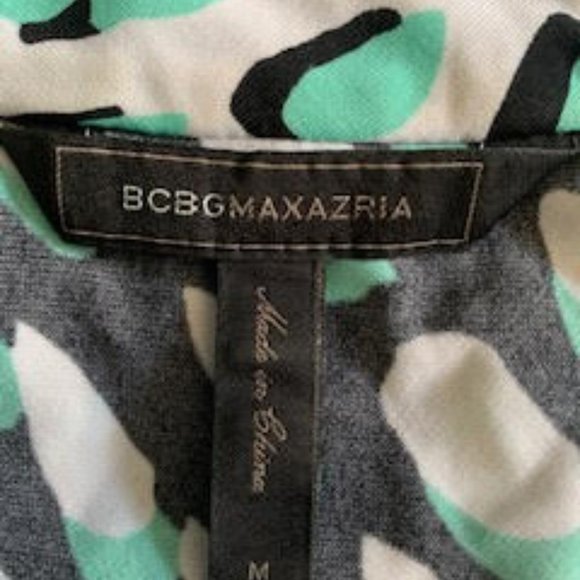BCBG Maxazria Flattering Wrap Dress - Picture 4 of 6